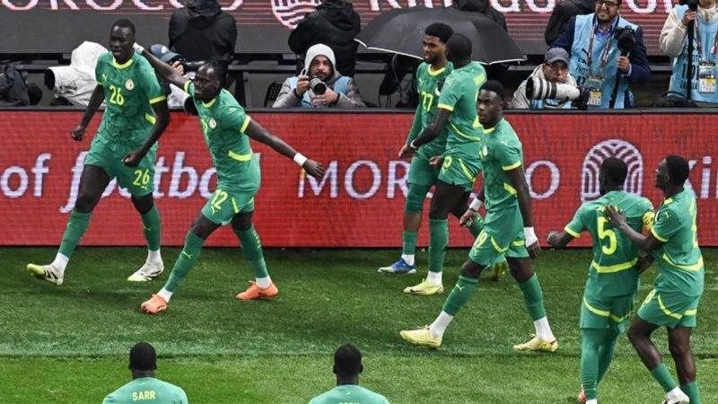 السنغال تفوز على البيرو وديا بثنائية في أول مباراة بعد أمم إفريقيا
