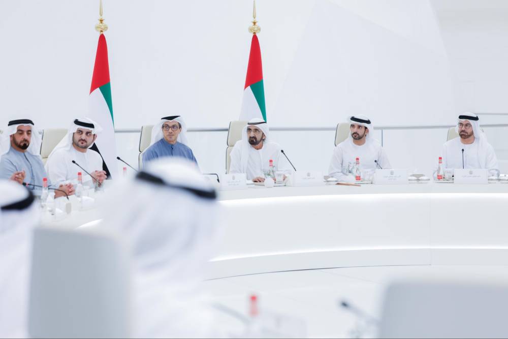 محمد بن راشد يكشف أسباب نجاح دولة الإمارات