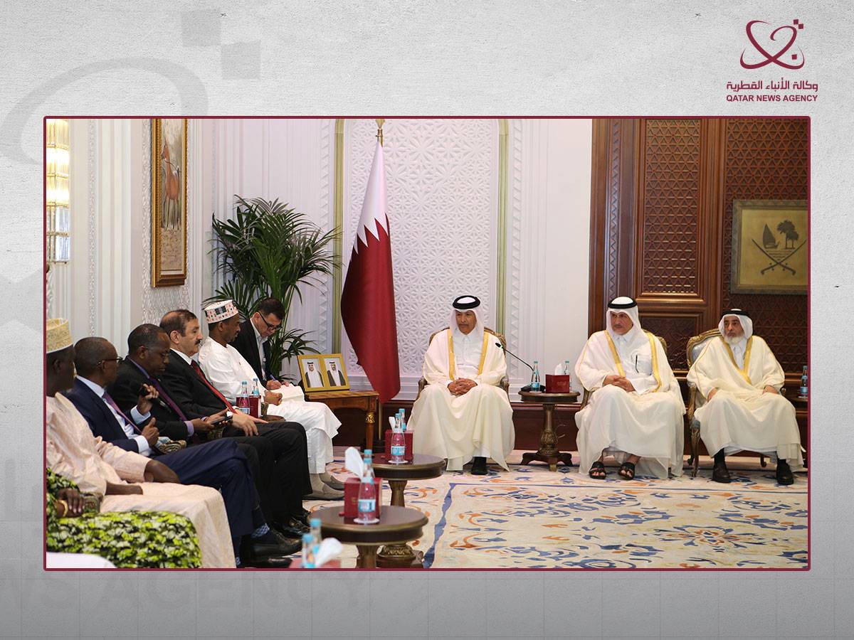 رئيس مجلس الشوري القطري يبحث مع سفراء أفارقة العدون الإيراني الآثم على دول المنطقة (قنا) 