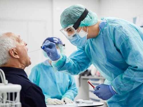 متحور «سيكادا» يثير القلق عالمياً.. هل يشعل موجة جديدة من كورونا؟