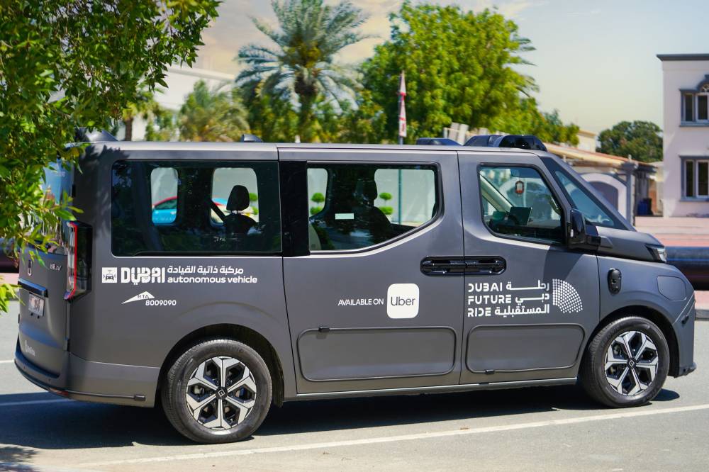 «طرق دبي»: بدء التشغيل التجاري لخدمة التاكسي ذاتي القيادة في أم سقيم وجميرا