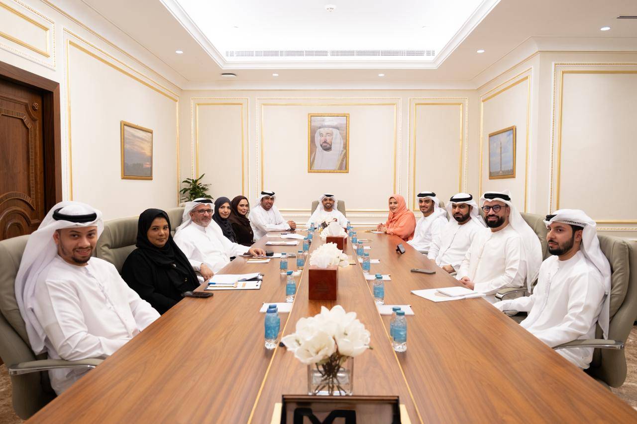 إعداد المحاور البرلمانية لمناقشة سياسة «شؤون الضواحي» بالشارقة