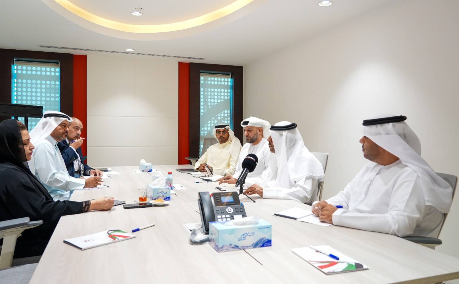 الرزوقي يتحدث في اجتماع مجلس إدارة اتحاد الكاراتيه