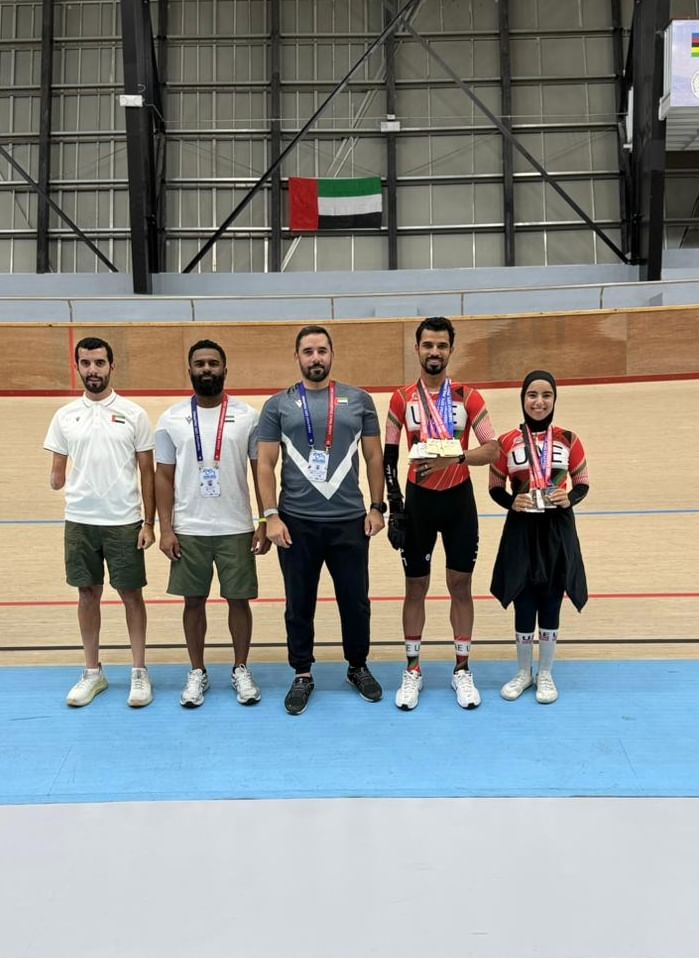 بطلا الإمارات بعد تتويجهما