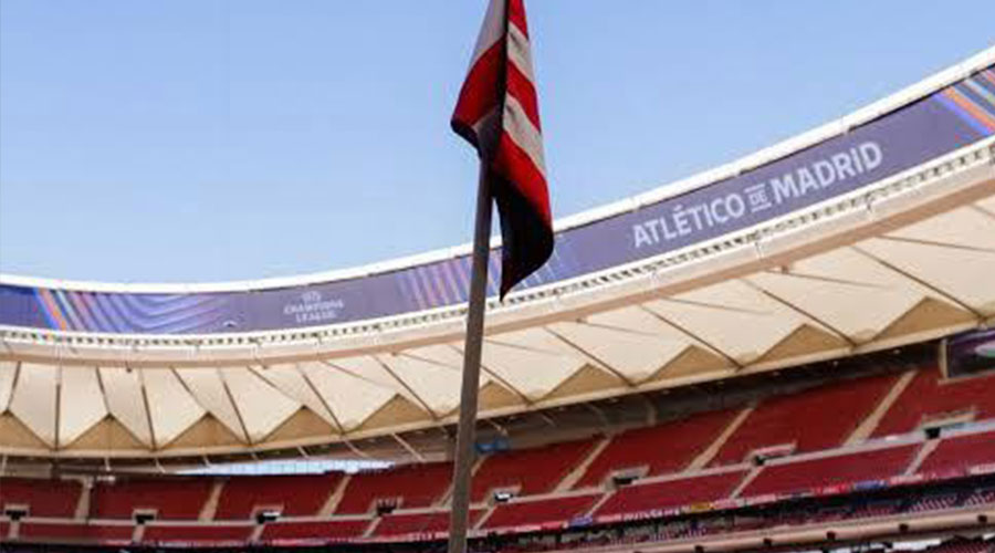 أتلتيكو مدريد يسخر من برشلونة بعد الإقصاء الأوروبي: نحب رائحة العشب المقطوع