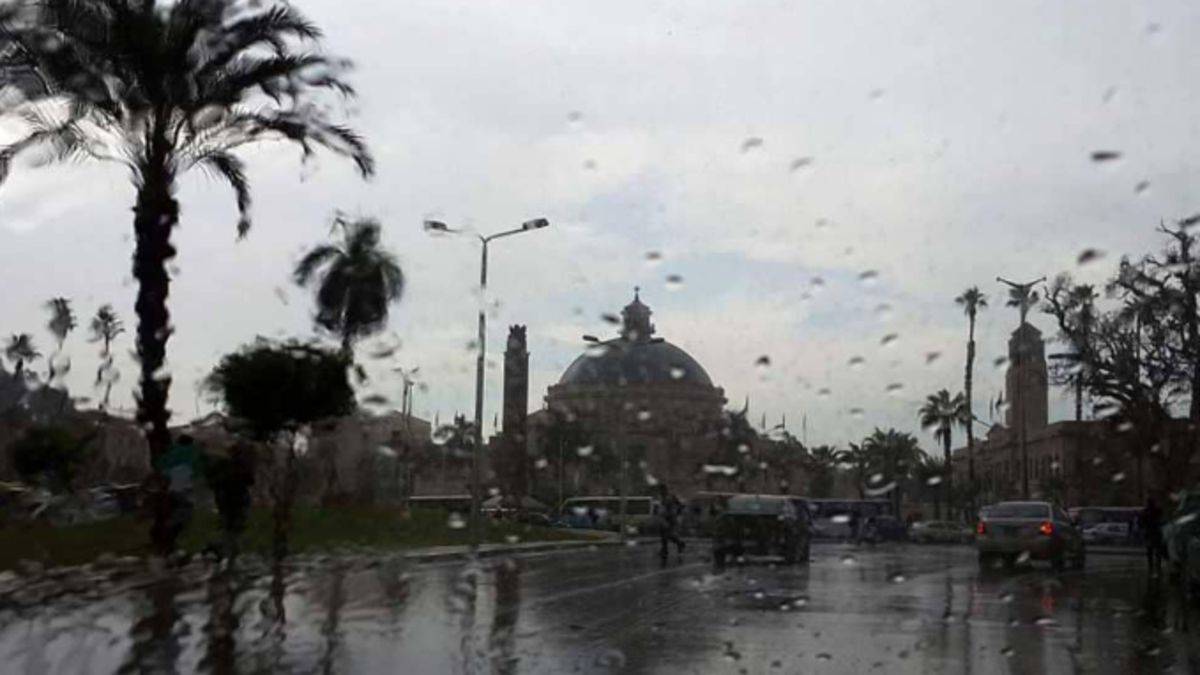 التعليم المصرية تعلن انتظام الدراسة غداً الخميس.. هل انتهت موجة الطقس السيئ؟