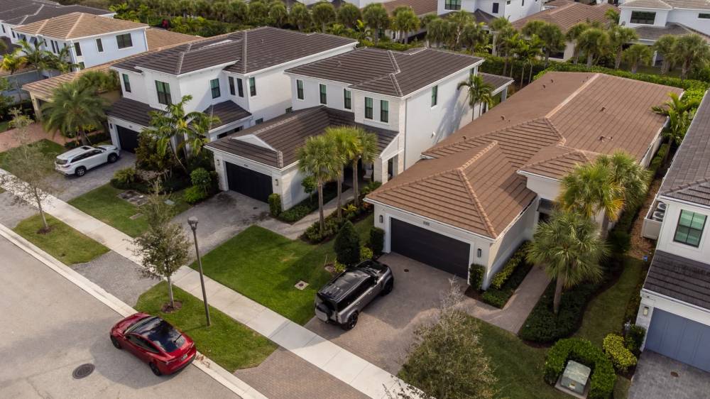 40 % تراجعاً في طلبات إعادة تمويل الرهن العقاري الأمريكي