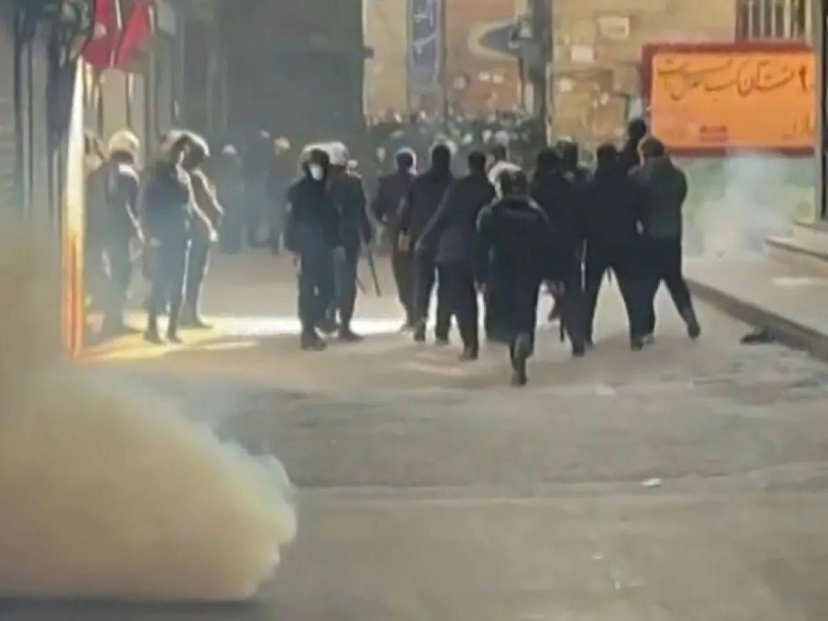 بتهمة التعاون مع إسرائيل.. إيران تعدم أحد المتهمين في احتجاجات يناير