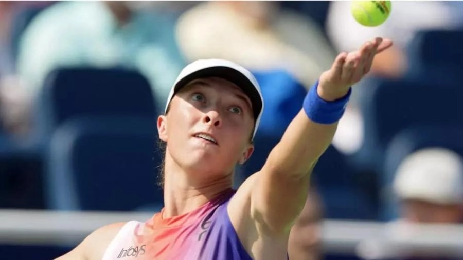 شفيونتيك تتعاقد مع الإسباني رويغ مدرباً جديداً