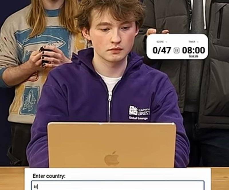 جوناثان فيذر روجلز أثناء المحاولة