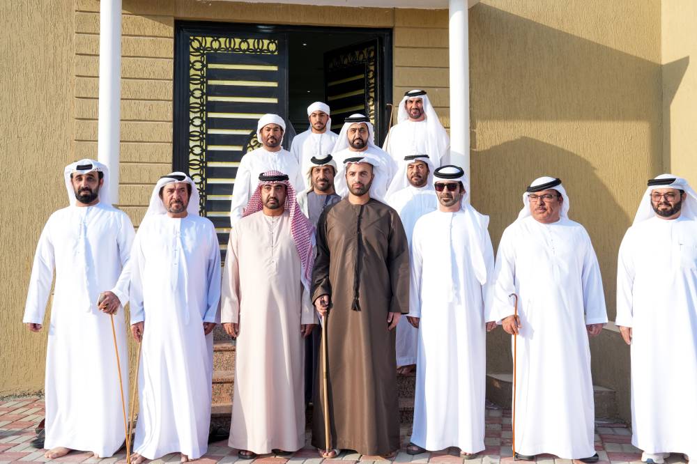 محمد بن سعود يزور أحمد الحبسي في منزله