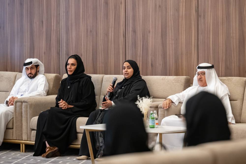 «تنمية المجتمع» في دبي تشرك الأهالي لتطوير المنافع المالية