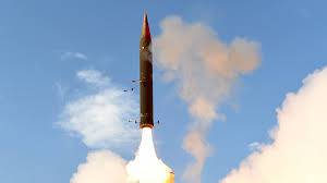 إسرائيل تعتزم زيادة إنتاج صواريخ «آرو» الاعتراضية