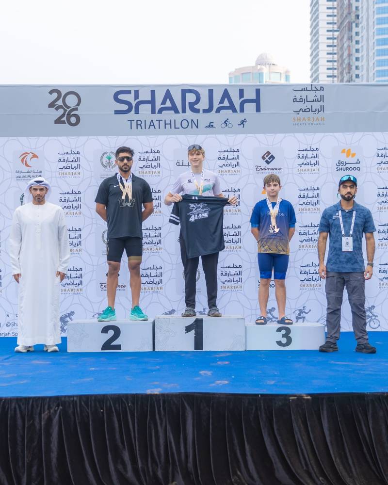 خلال تتويج الفائزين