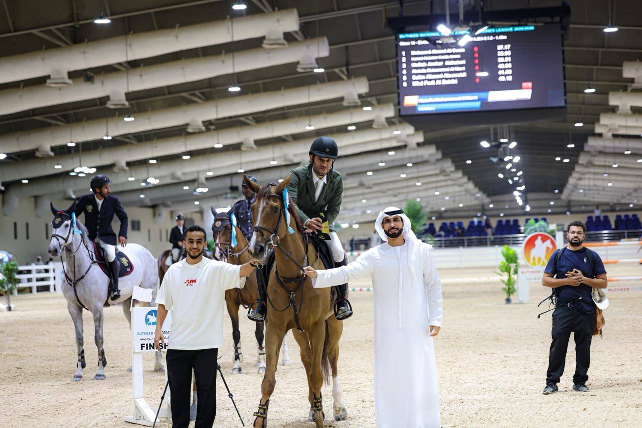 النقبي يتوج الفائزين