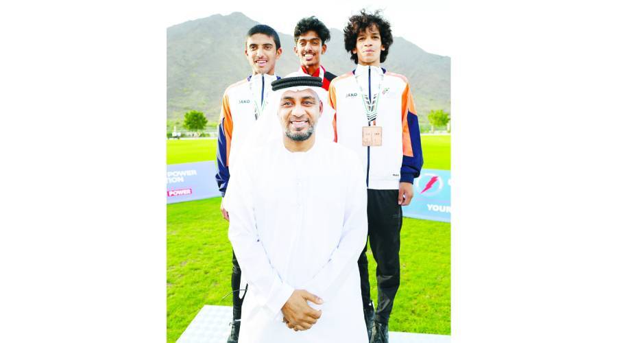 علي غزوان مع الفائزين