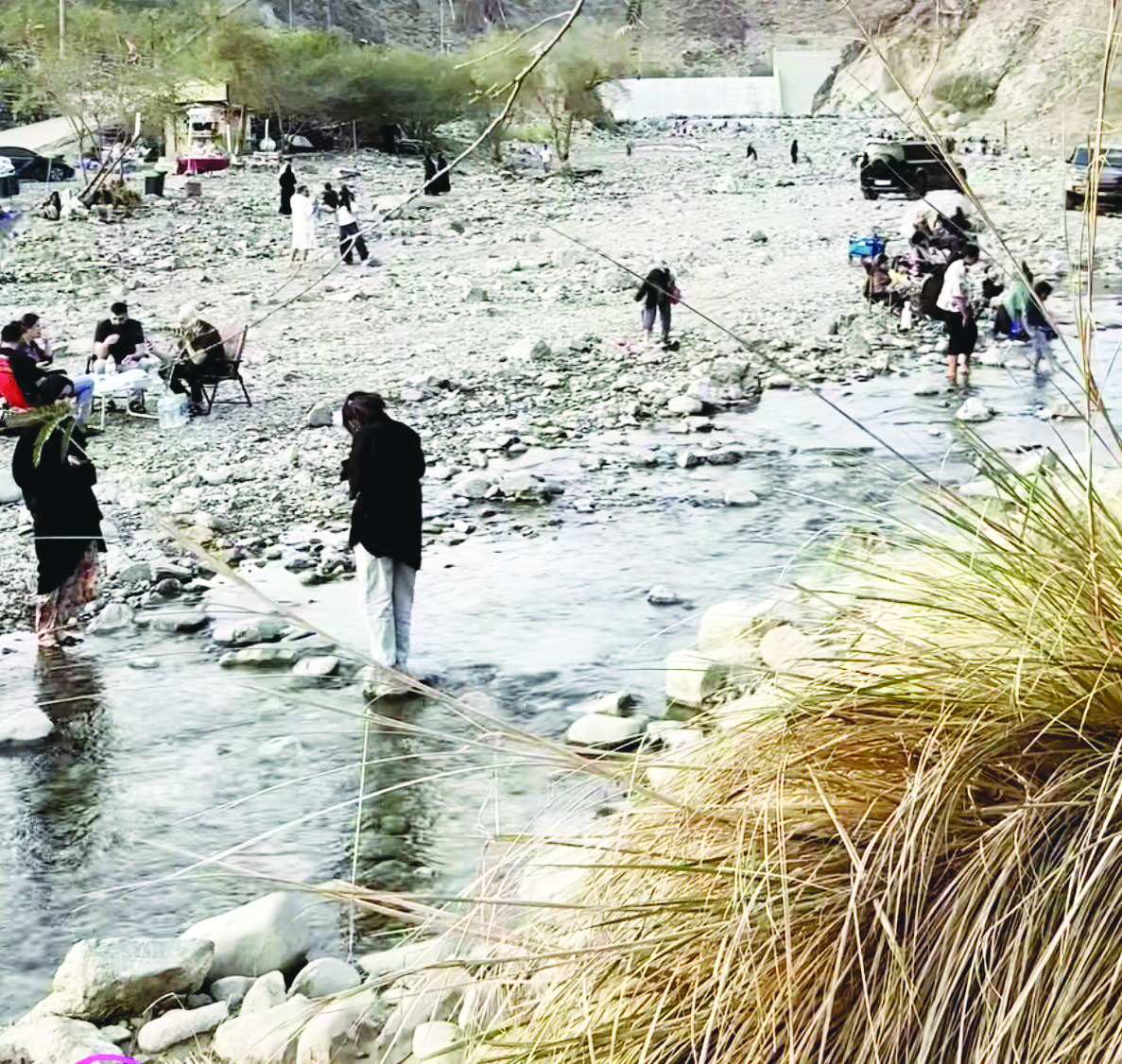 الأودية بعد المطر.. مقصد الباحثين عن المتعة والاسترخاء