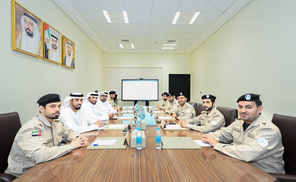 اللجنة المشتركة لشرطة الشارقة و«رافد» تبحث تطوير الخدمات