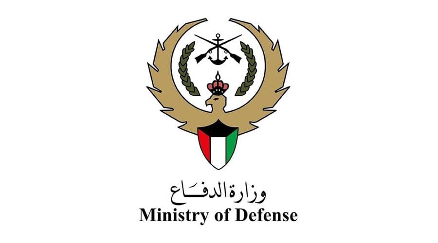 الكويت: دفاعاتنا الجوية تتعامل حالياً مع هجمات بمسيرات معادية