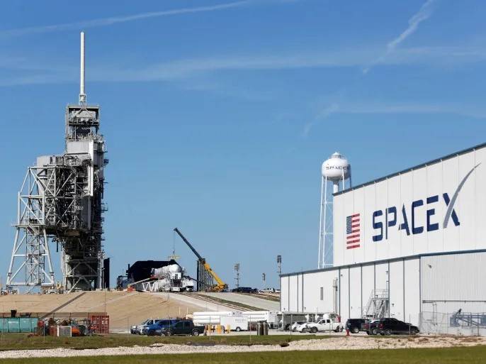 «سبيس إكس» تخسر 5 مليارات دولار في 2025