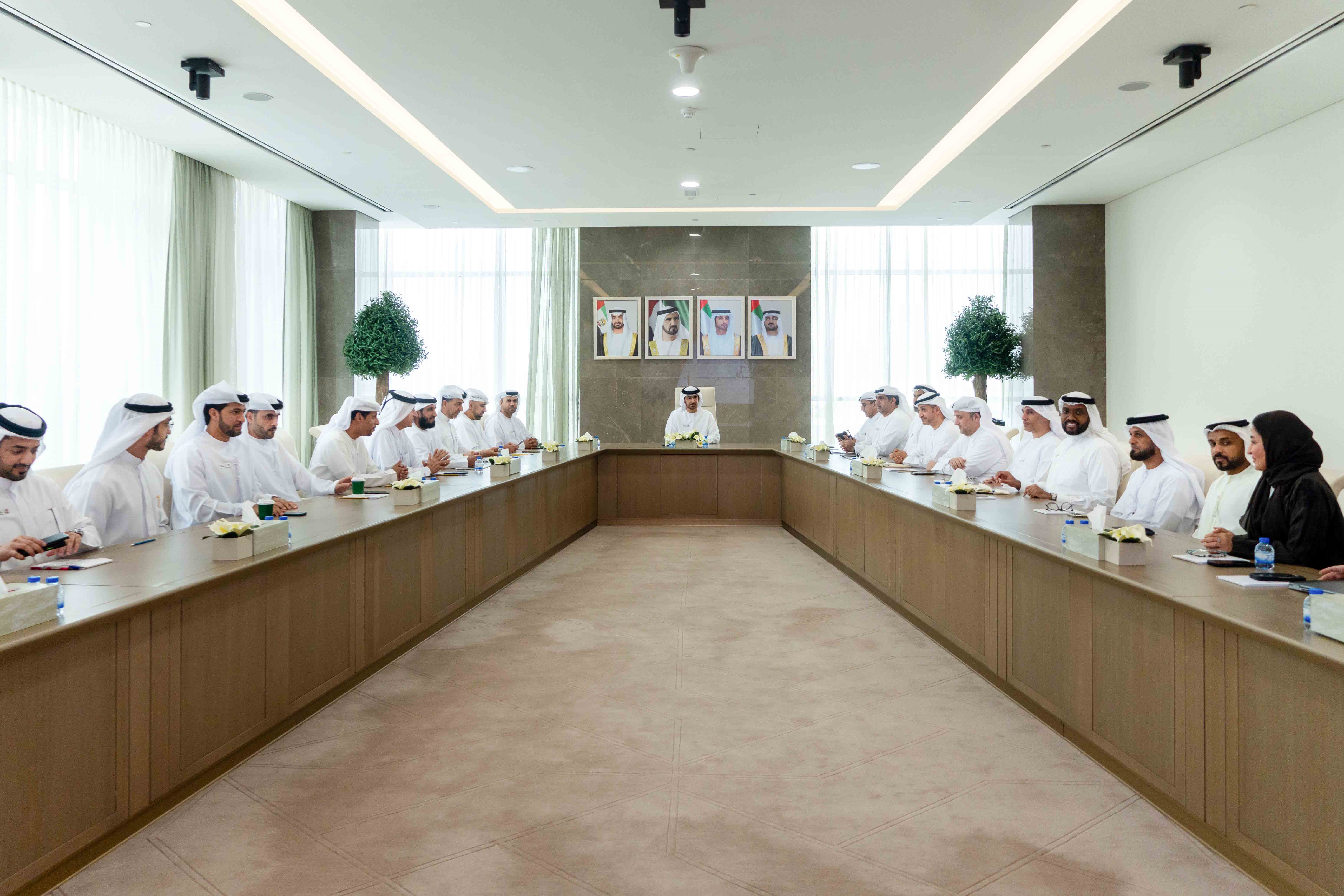 المجلس القيادي بمحاكم دبي ناقش 50 موضوعاً منذ إعادة تشكيله