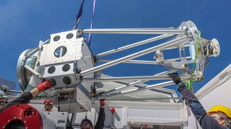 أثناء عملية إطلاق التلسكوب