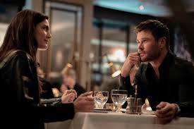 مايك ومايا في جلسة تعارف