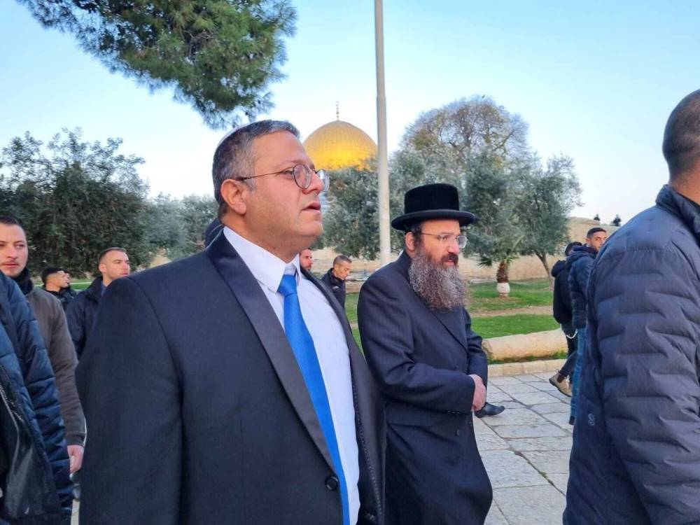 بن غفير يقتحم الأقصى.. والأردن يندد بتهديداته