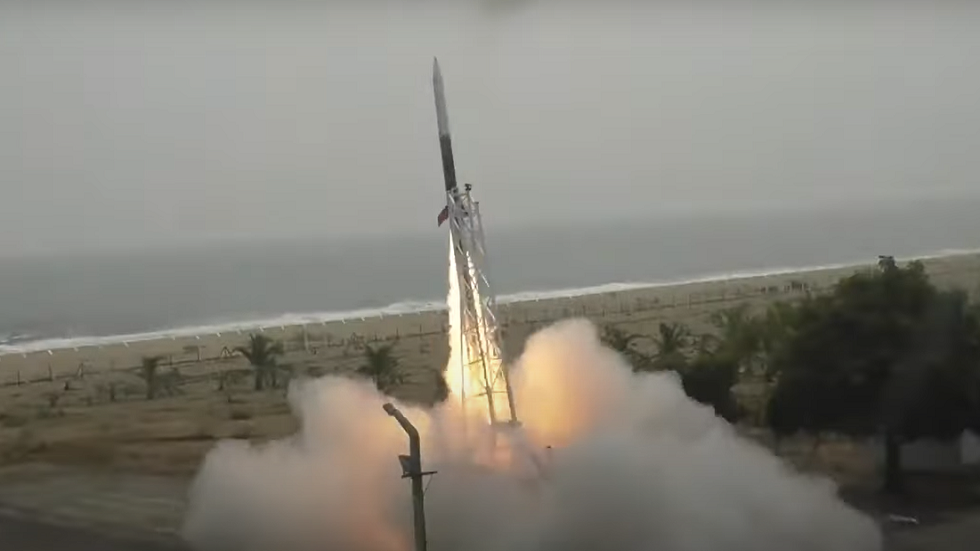 مصر تطلق كاميرا فضائية لرصد التغيرات المناخية