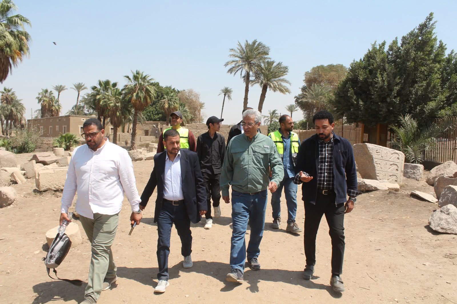 ترميم مواقع أثرية في سقارة وميت رهينة بمصر