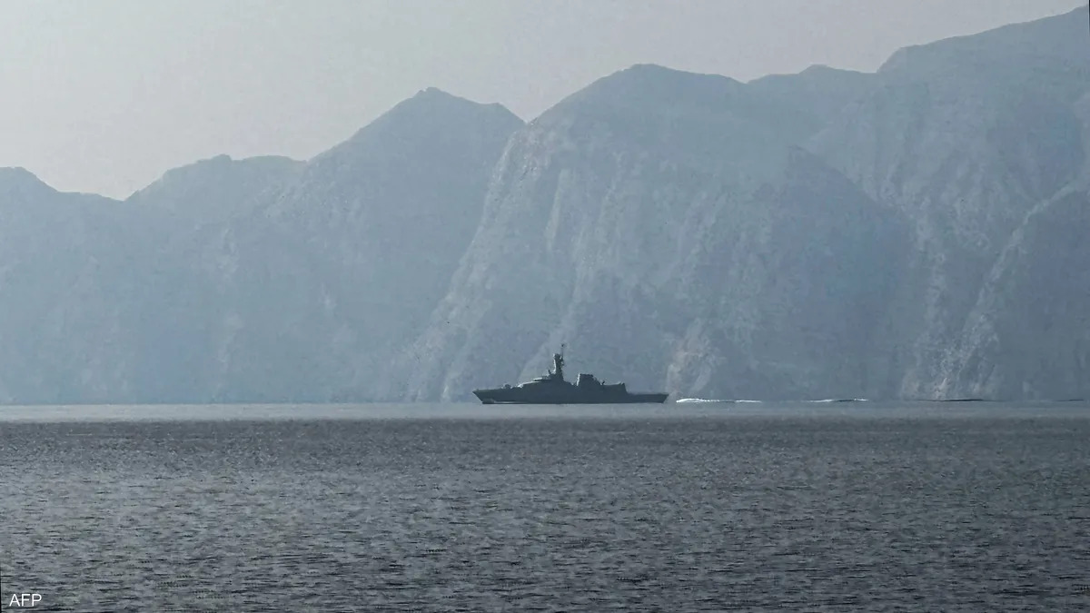 حصار أمريكا لموانئ إيران يدخل حيز التنفيذ