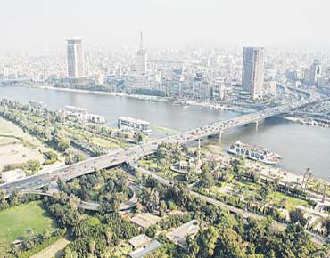 صندوق النقد الدولي يبحث إقراض مصر 3.2 مليار دولار