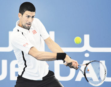 ديوكوفيتش وألماغرو في نهائي كأس مبادلة اليوم