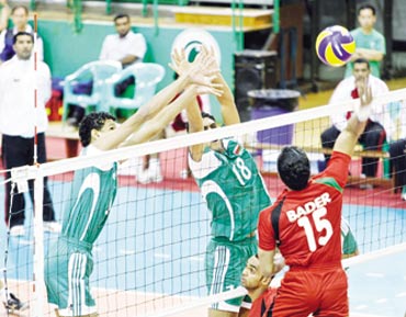 قرعة البطولة الآسيوية للطائرة 26 مايو ونقلها تلفزيونياً لدول القارة