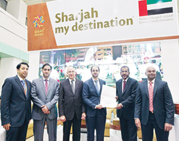 “سياحة الشارقة” تحصد جائزة أفضل دائرة حكومية مشاركة