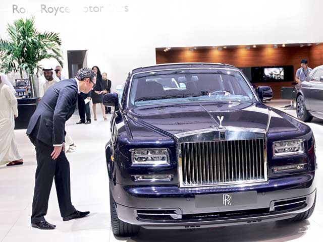 شركات عالمية تتألق بموديلات جديدة من الطرز الفارهة