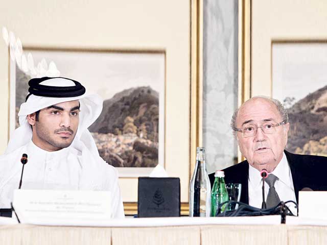 بلاتر: لا تراجع عن قرار إقامة مونديال 2022 في قطر