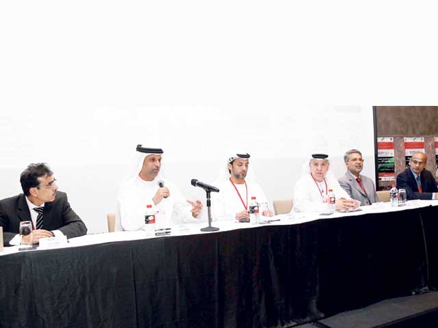 200 لاعب من 56 دولة في بطولة “كلنا خليفة” للبلياردو