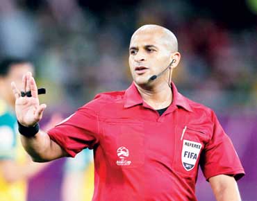 حمد: الاعتزال مرهون بالمشاركة في مونديال 2014