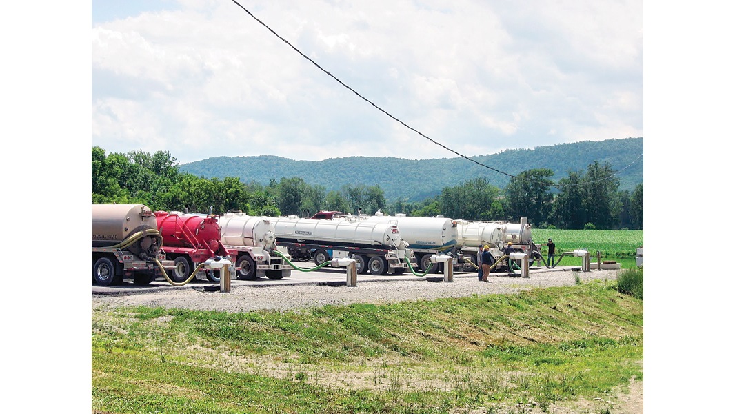 صداقة الغاز الطبيعي المسال للبيئة في قفص الاتهام