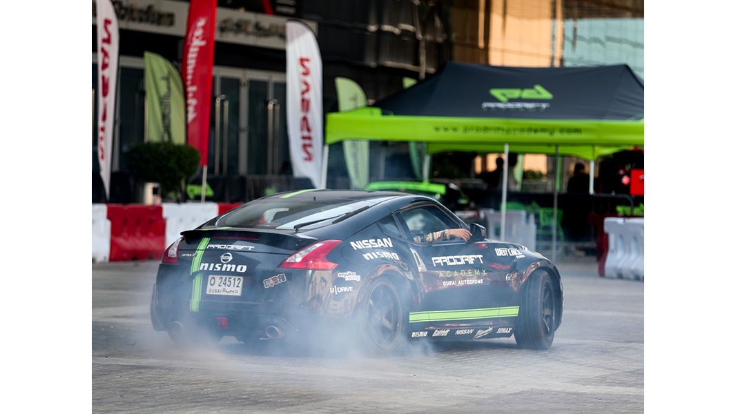 ختام ناجح لأسبوع من التشويق في «دبي الدولي للسيارات»