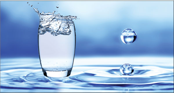 الماء هو اكبر نسبه من مكونات داخل خلايا الانسان تشمل 70